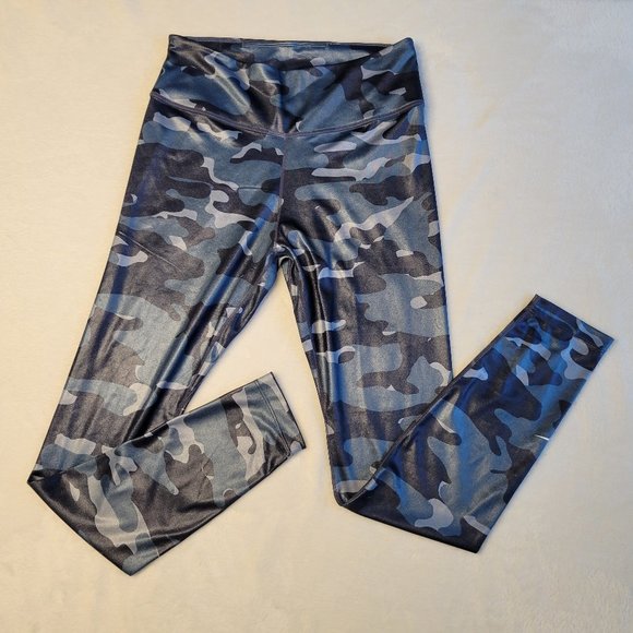 Nike One Dri-Fit Leggings Camo Leggings  Size M - Picture 2 of 6